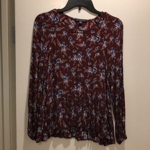 American Eagle Adorable Floral Peplum Top
